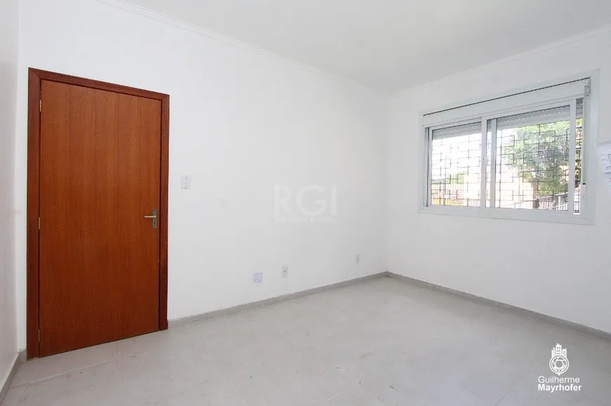 Foto 1 de Apartamento com 3 Quartos à venda, 91m² em Teresópolis, Porto Alegre