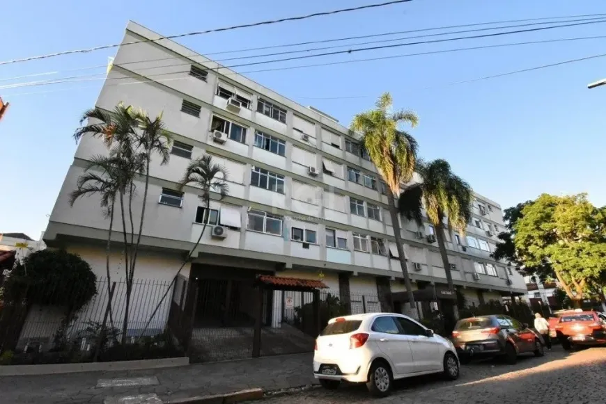 Foto 1 de Apartamento com 2 Quartos à venda, 68m² em Menino Deus, Porto Alegre