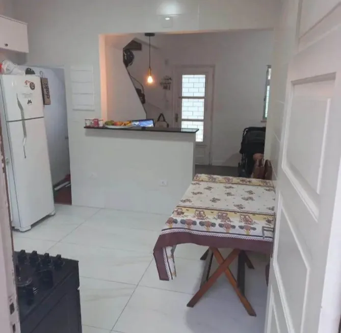 Foto 1 de Casa com 2 Quartos à venda, 80m² em Uruguai, Salvador