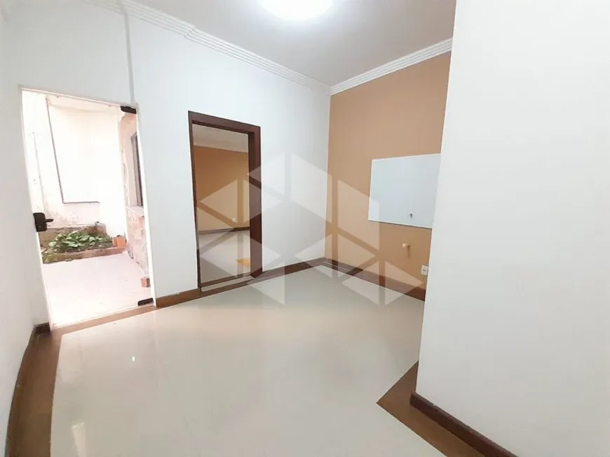 Foto 1 de Apartamento com 1 Quarto para alugar, 38m² em Auxiliadora, Porto Alegre