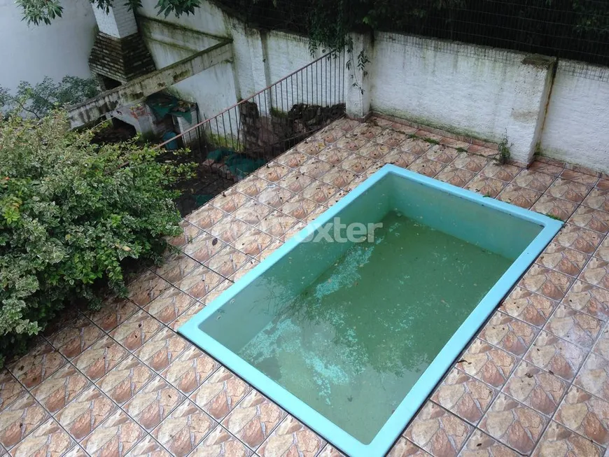 Foto 1 de Casa com 3 Quartos à venda, 174m² em Chácara das Pedras, Porto Alegre