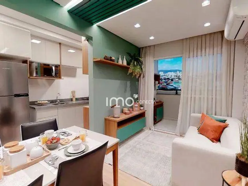 Foto 1 de Apartamento com 2 Quartos à venda, 60m² em Jardim Colonia, Jundiaí