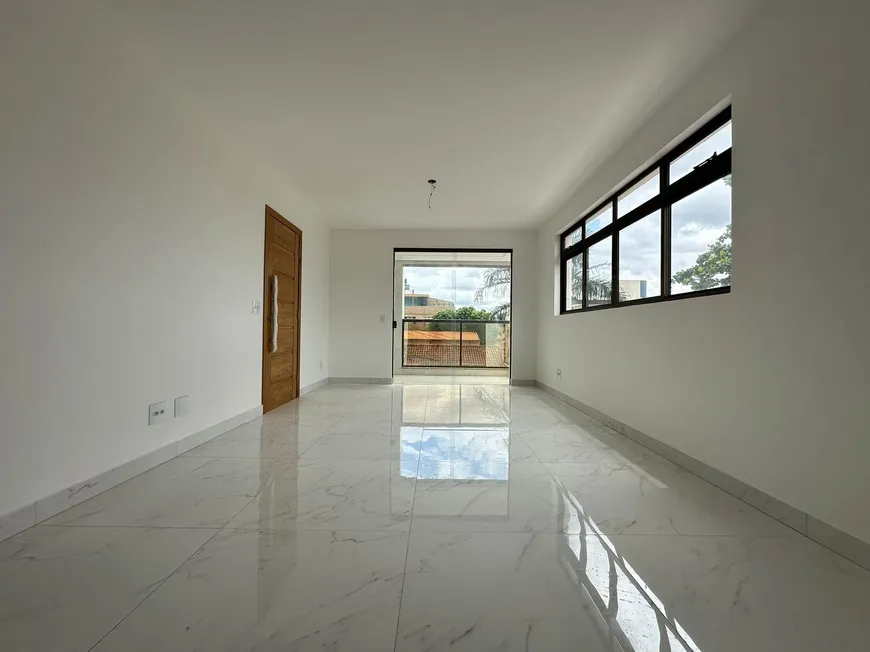 Foto 1 de Apartamento com 4 Quartos à venda, 130m² em Indaiá, Belo Horizonte