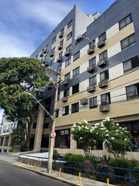 Foto 1 de Apartamento com 3 Quartos à venda, 100m² em Ondina, Salvador