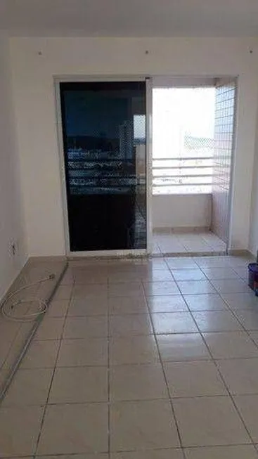 Foto 1 de Apartamento com 3 Quartos à venda, 74m² em Candelária, Natal