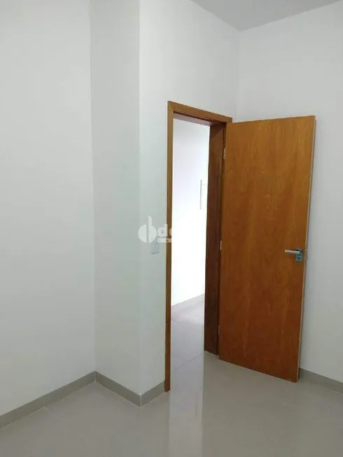 Foto 1 de Apartamento com 2 Quartos à venda, 56m² em Jardim Europa, Uberlândia