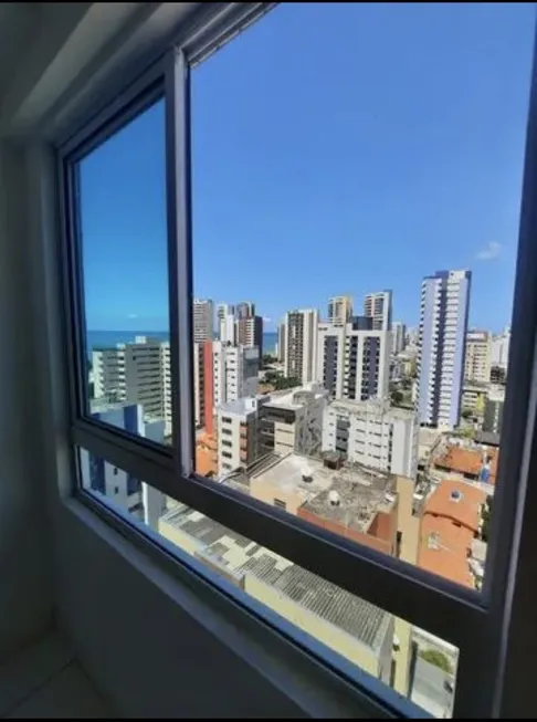 Foto 1 de Apartamento com 3 Quartos para alugar, 70m² em Piedade, Jaboatão dos Guararapes