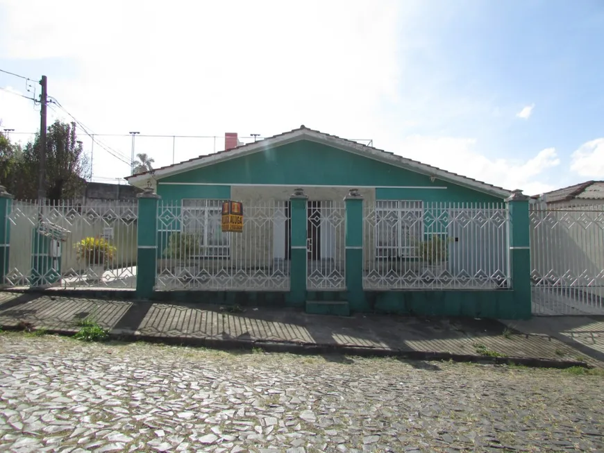 Foto 1 de Casa com 4 Quartos à venda, 220m² em Nova Rússia, Ponta Grossa