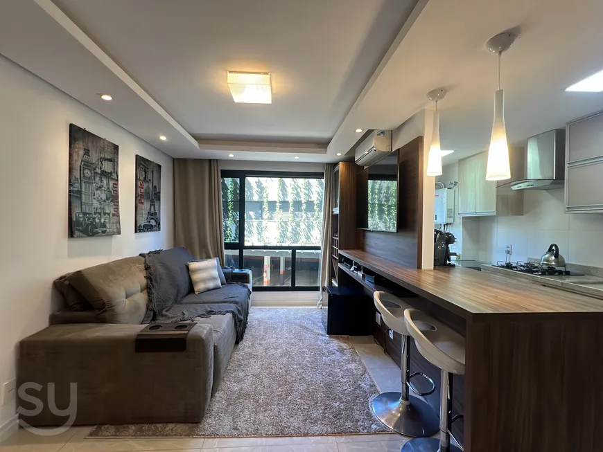 Foto 1 de Apartamento com 2 Quartos para alugar, 67m² em Cristal, Porto Alegre