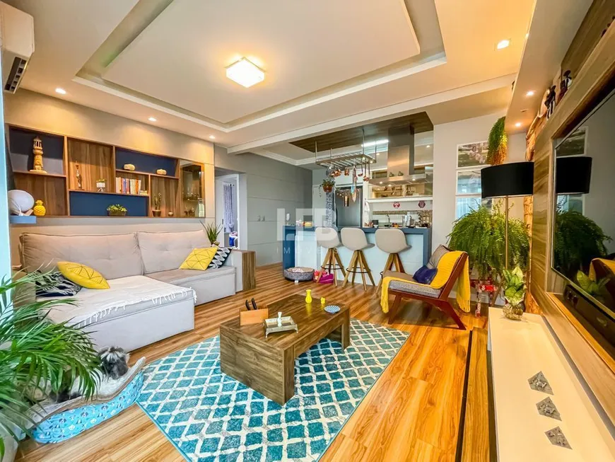 Foto 1 de Apartamento com 2 Quartos à venda, 70m² em Praia Brava, Itajaí