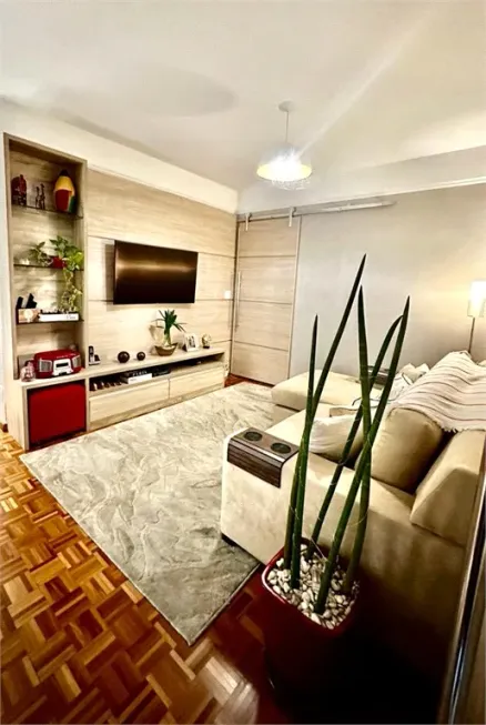 Foto 1 de Apartamento com 3 Quartos à venda, 73m² em Vila Santa Catarina, São Paulo