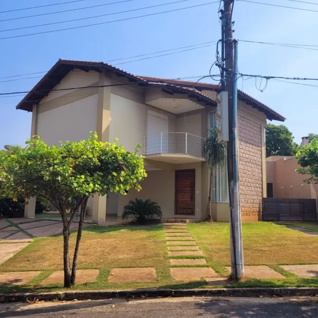 Foto 1 de Casa de Condomínio com 4 Quartos à venda, 325m² em Santa Cruz, Cuiabá