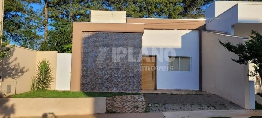 Foto 1 de Casa de Condomínio com 3 Quartos à venda, 103m² em Residencial Samambaia, São Carlos