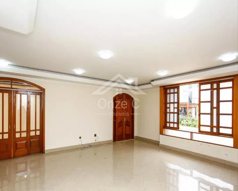 Foto 1 de Casa de Condomínio com 4 Quartos para alugar, 450m² em Vila Rosalia, Guarulhos