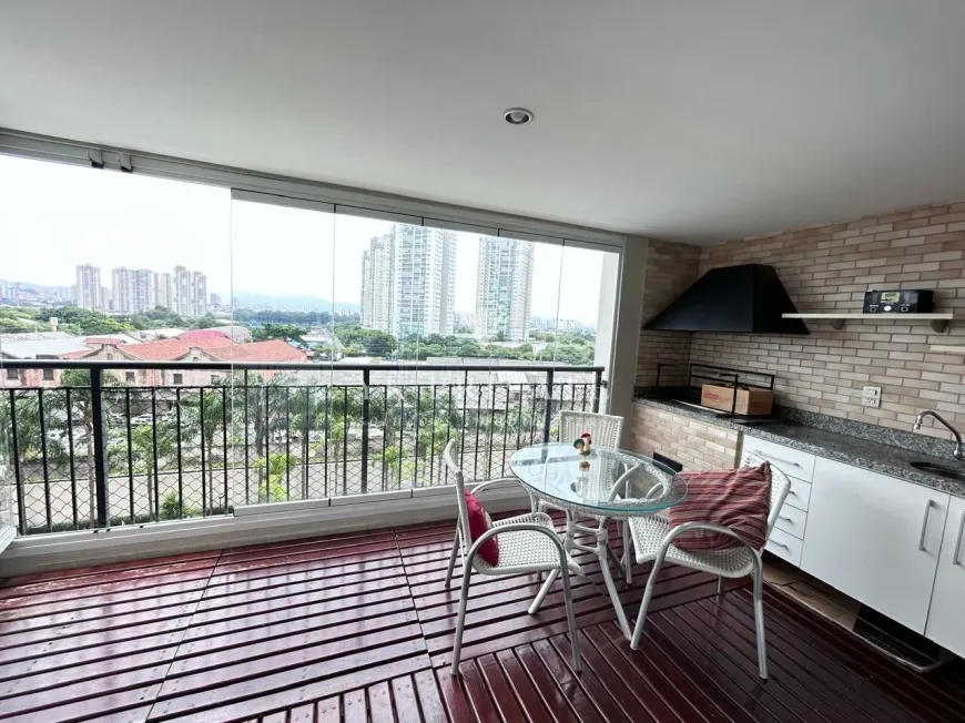 Foto 1 de Apartamento com 3 Quartos à venda, 147m² em Pompeia, São Paulo