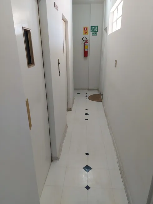 Foto 1 de Apartamento com 3 Quartos à venda, 205m² em Setor Central, Goiânia