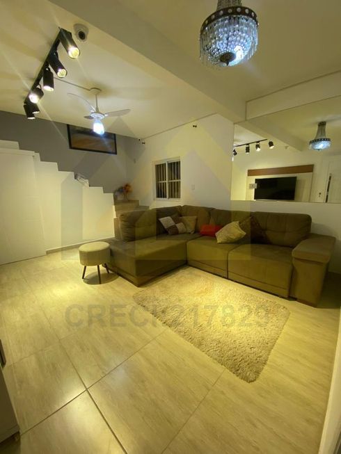 Foto 1 de Casa com 2 Quartos para alugar, 140m² em Enseada, Guarujá