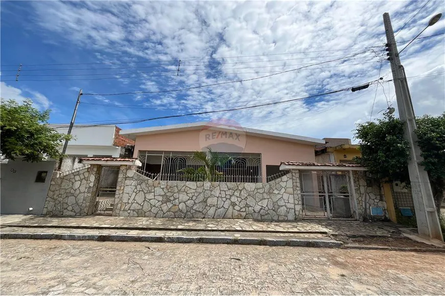 Foto 1 de Casa com 4 Quartos à venda, 270m² em Cuitegi, Guarabira