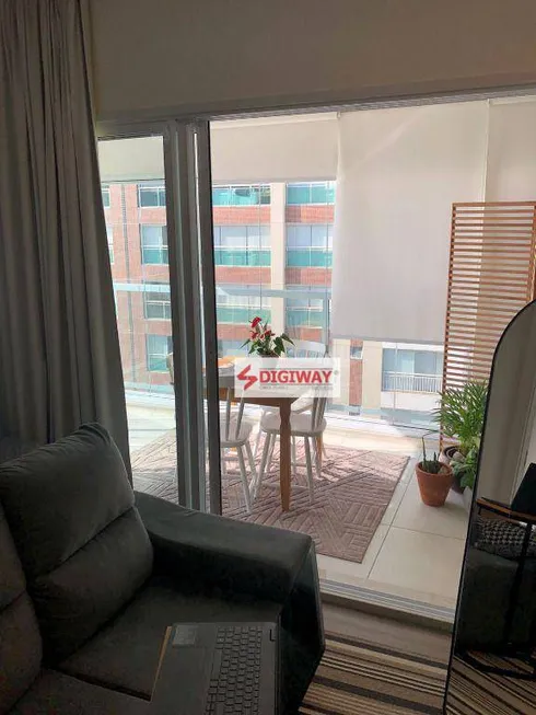 Foto 1 de Apartamento com 1 Quarto à venda, 41m² em Consolação, São Paulo