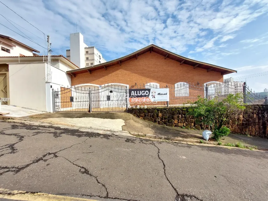 Foto 1 de Casa com 5 Quartos para alugar, 329m² em Centro, Piracicaba