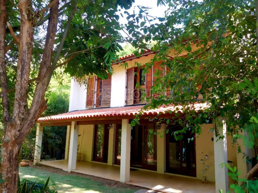Foto 1 de Casa com 3 Quartos à venda, 325m² em Granja Viana, Carapicuíba