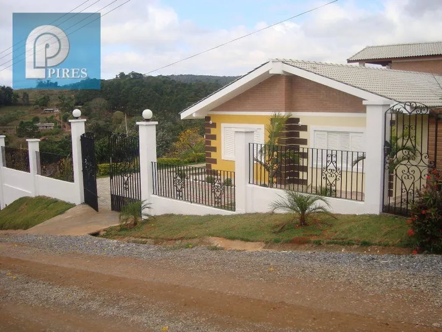 Foto 1 de Casa com 4 Quartos à venda, 260m² em Zona Rural, Ibiúna