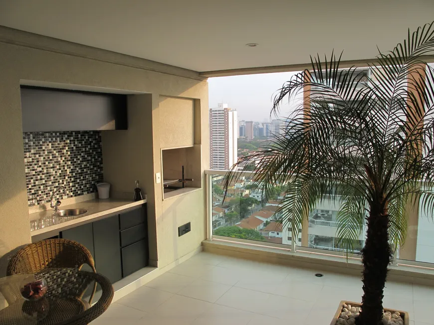 Foto 1 de Apartamento com 3 Quartos para alugar, 198m² em Brooklin, São Paulo