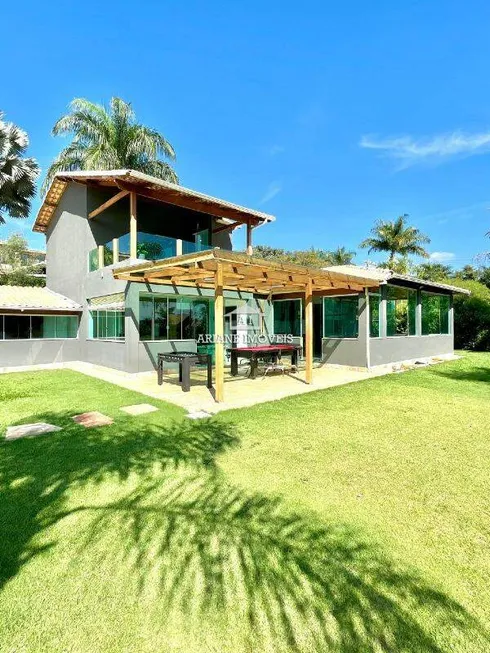Foto 1 de Casa de Condomínio com 4 Quartos à venda, 330m² em , Esmeraldas