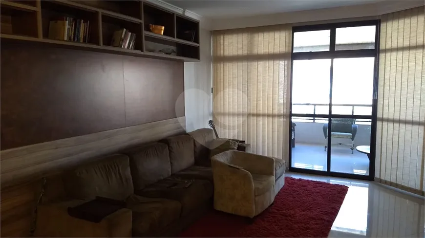 Foto 1 de Apartamento com 4 Quartos à venda, 220m² em Itapuã, Vila Velha