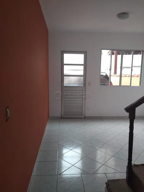 Foto 1 de Casa de Condomínio com 2 Quartos à venda, 74m² em Bairro do Colonia, Jacareí