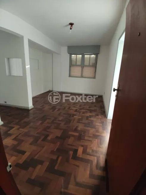 Foto 1 de Apartamento com 3 Quartos à venda, 67m² em Jardim Botânico, Porto Alegre