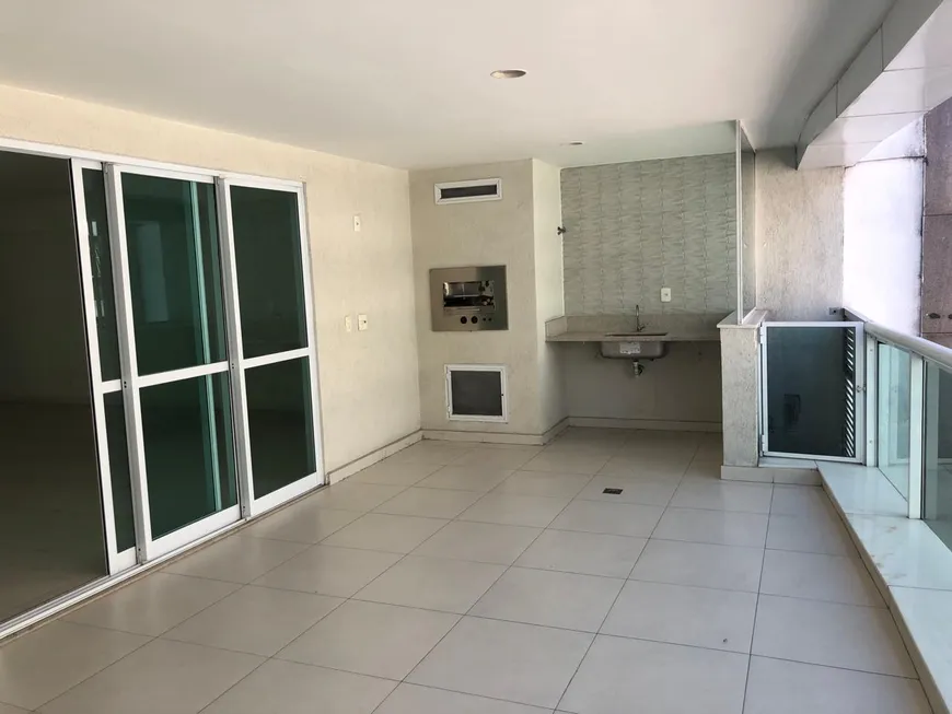 Foto 1 de Apartamento com 4 Quartos à venda, 202m² em Icaraí, Niterói