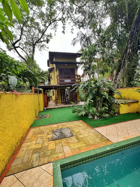 Foto 1 de Casa de Condomínio com 3 Quartos à venda, 100m² em Camburi, São Sebastião