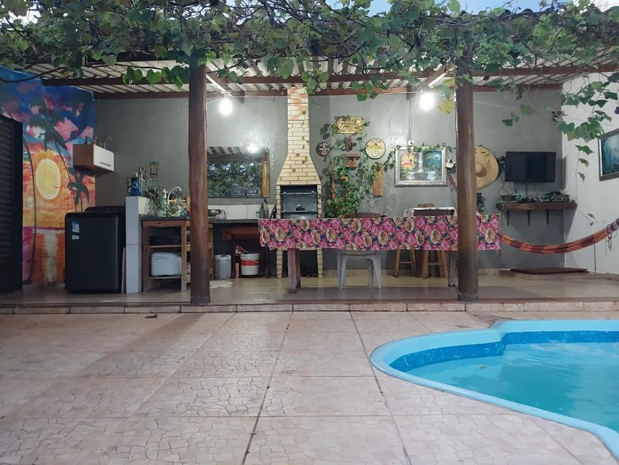 Foto 1 de Casa com 3 Quartos à venda, 189m² em Laranjeiras, Uberlândia