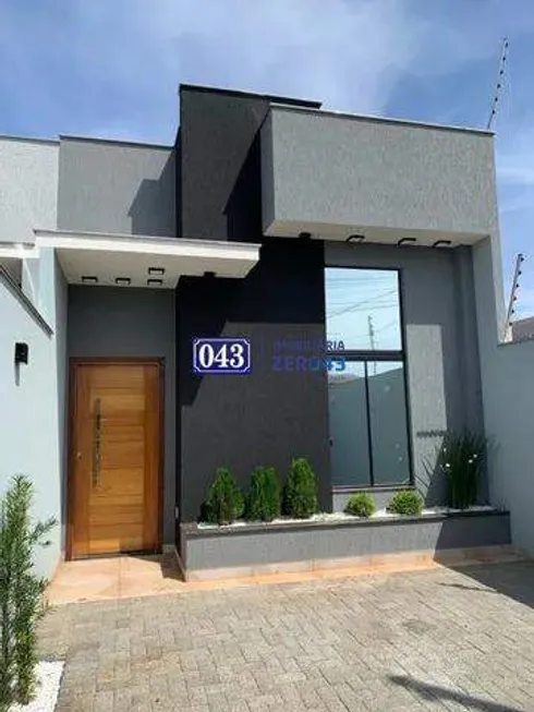 Foto 1 de Casa com 3 Quartos à venda, 80m² em Jardim Montecatini, Londrina