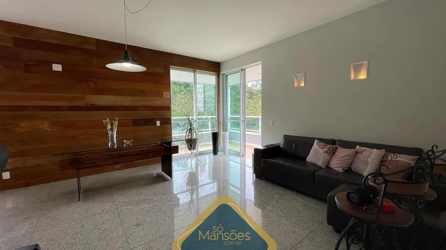 Foto 1 de Casa com 4 Quartos à venda, 412m² em Vila Castela , Nova Lima