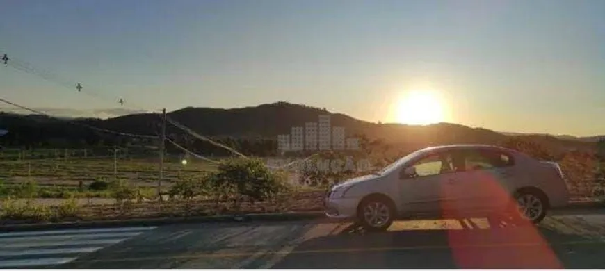 Foto 1 de Lote/Terreno à venda, 555m² em Areias De Baixo, Governador Celso Ramos