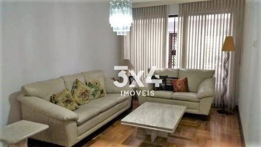 Foto 1 de Casa com 3 Quartos à venda, 202m² em Vila Nova Conceição, São Paulo