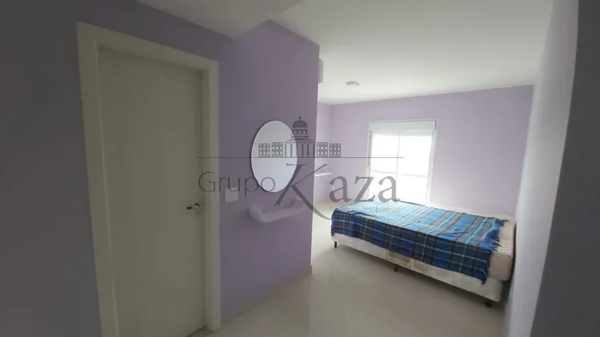 Foto 1 de Apartamento com 4 Quartos à venda, 233m² em Jardim das Colinas, São José dos Campos