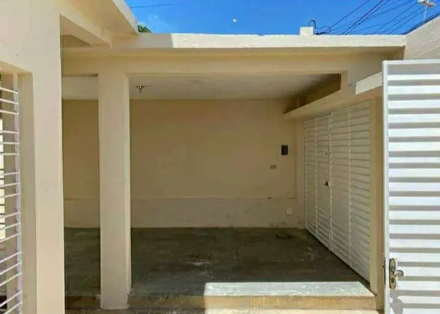 Foto 1 de Casa com 2 Quartos à venda, 95m² em Vila Industrial, São José dos Campos