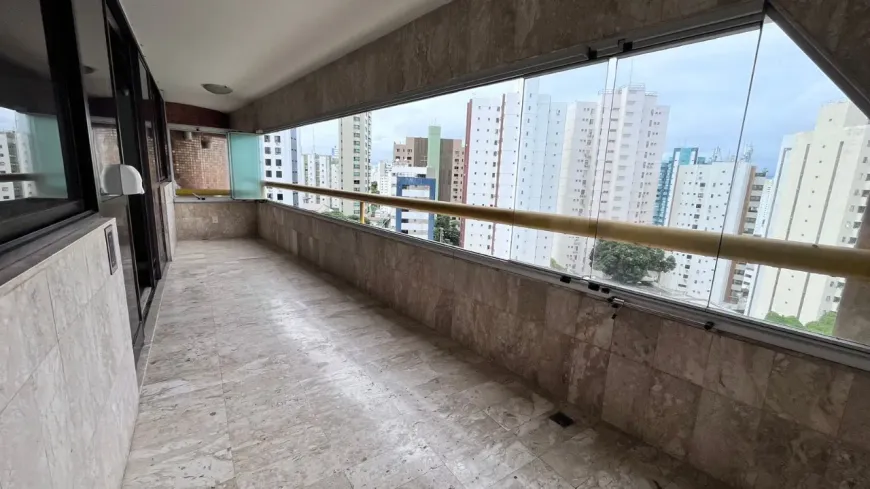 Foto 1 de Apartamento com 4 Quartos à venda, 311m² em Graça, Salvador