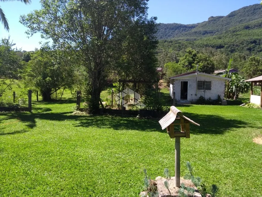 Foto 1 de Fazenda/Sítio com 4 Quartos à venda, 100m² em Barra do Ouro, Maquiné