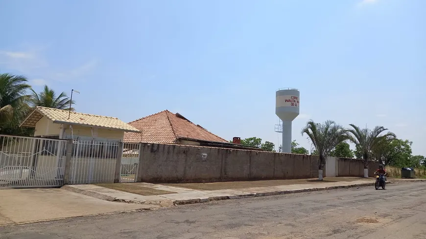 Foto 1 de Casa de Condomínio com 2 Quartos à venda, 77m² em Setor Oeste, Caldas Novas