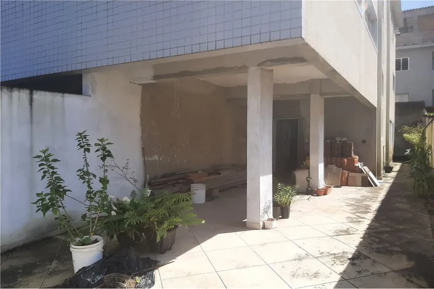 Foto 1 de Casa com 5 Quartos à venda, 241m² em Vila Valença, São Vicente