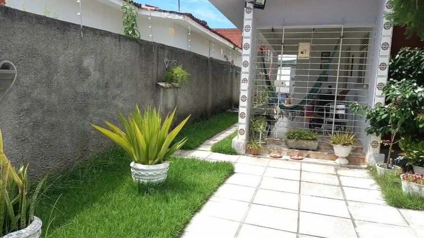 Foto 1 de Casa com 4 Quartos à venda, 260m² em Jardim Atlântico, Olinda