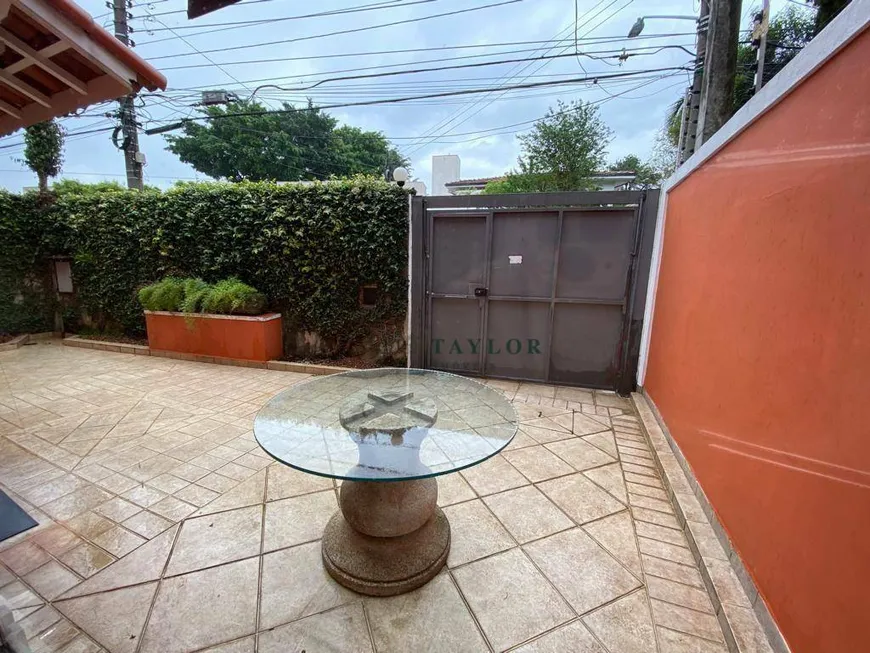 Foto 1 de Casa com 3 Quartos para alugar, 240m² em Jardim Paulistano, São Paulo