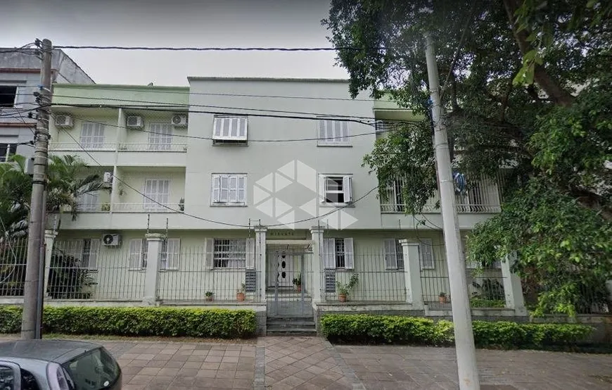 Foto 1 de Apartamento com 3 Quartos à venda, 75m² em Petrópolis, Porto Alegre