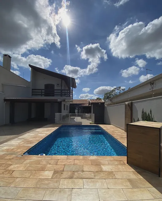 Foto 1 de Casa com 3 Quartos à venda, 186m² em Jardim Ipiranga, Americana