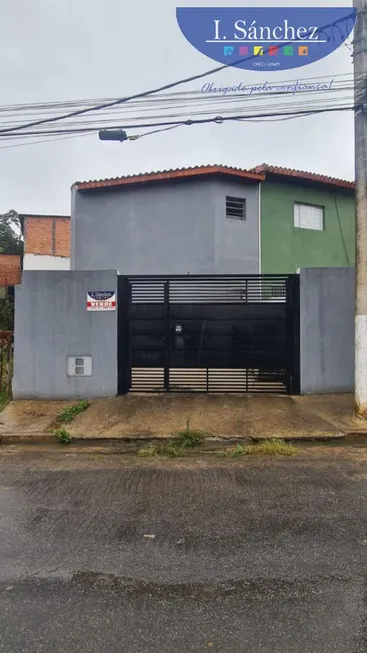 Foto 1 de Casa com 2 Quartos à venda, 63m² em Ribeiro, Itaquaquecetuba