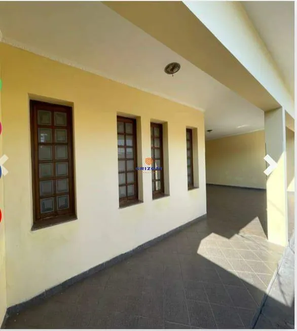 Foto 1 de Casa com 3 Quartos à venda, 320m² em Centro, Piratininga